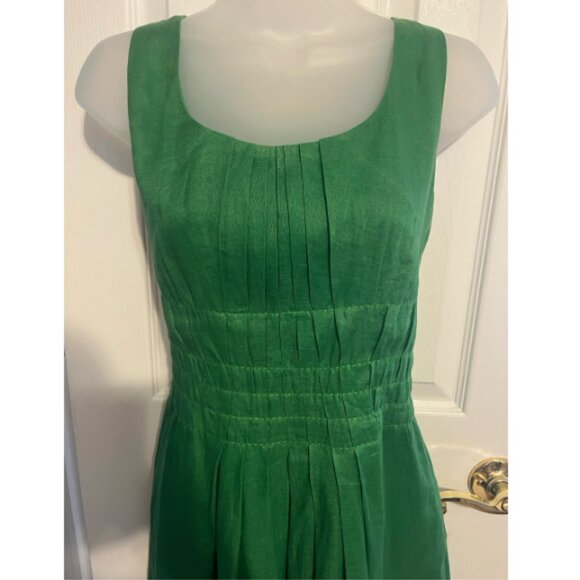 Tory Burch Pleated Midi Dress in Linen - Picture 10 of 12